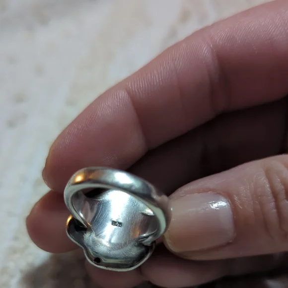 Elegant Silver Rose Ring Sterling Silver Size 6 - Picture 5 of 7